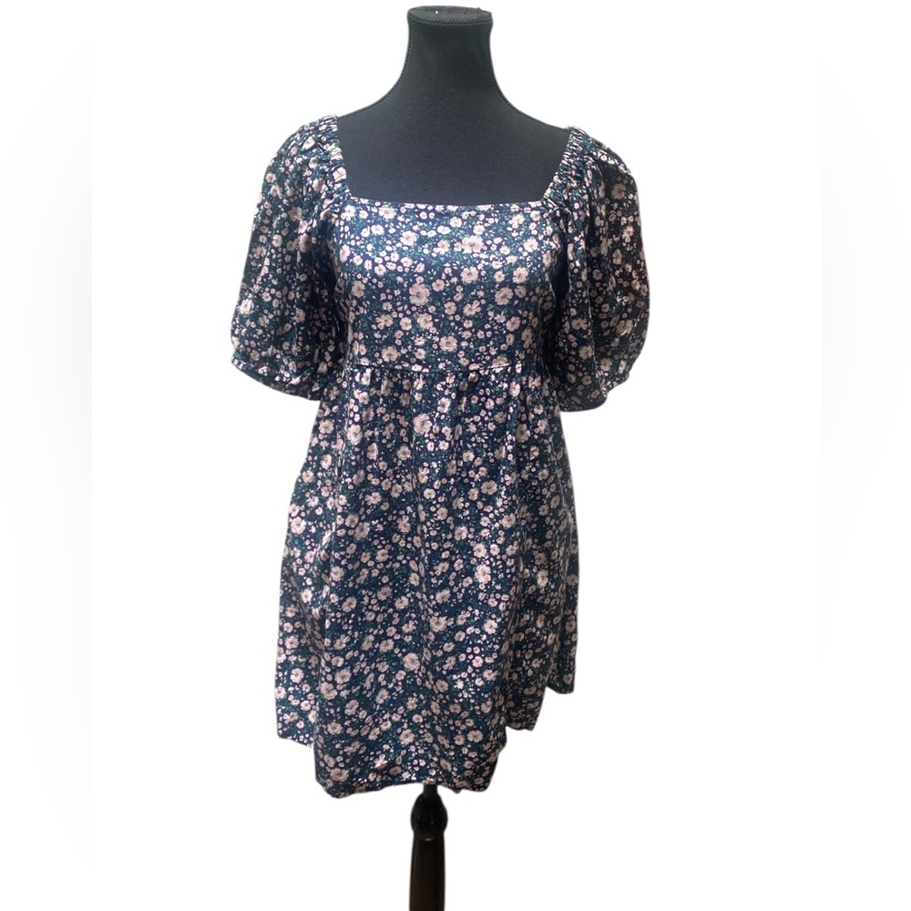 Old Navy Floral Mini Dress GUC MP